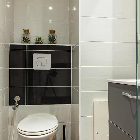 Le Victorieux - 2 Pieces -proche Paris