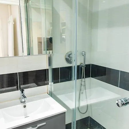 Le Victorieux - 2 Pieces -proche Paris Apartment